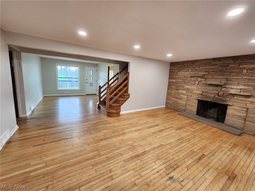 2536 Claver Road University Heights, OH 44118 - Photo 2 of 21