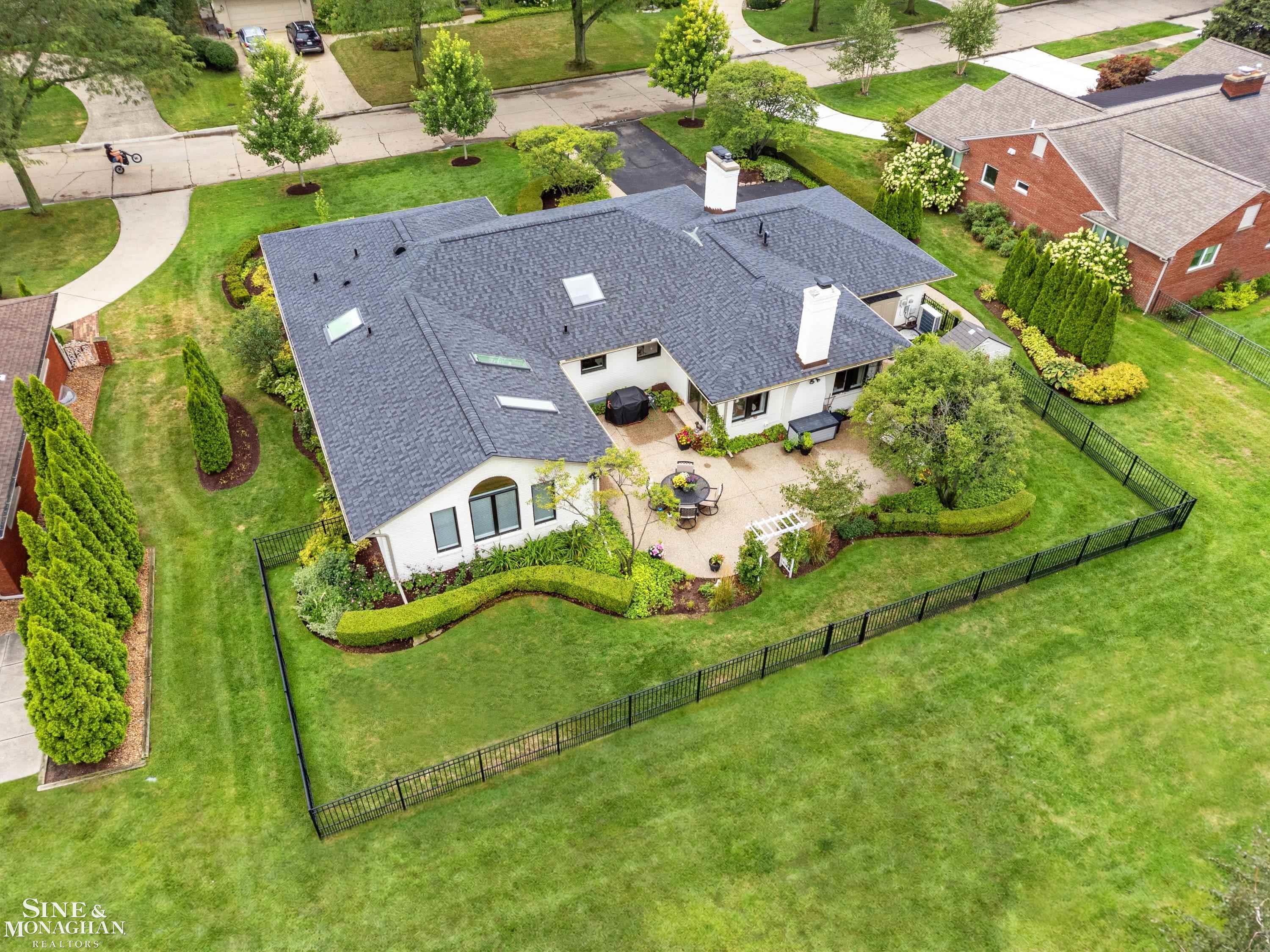 74 Stonehurst Road Grosse Pointe Shores, MI 48236 - Photo 73 of 85 Gallery Image 73