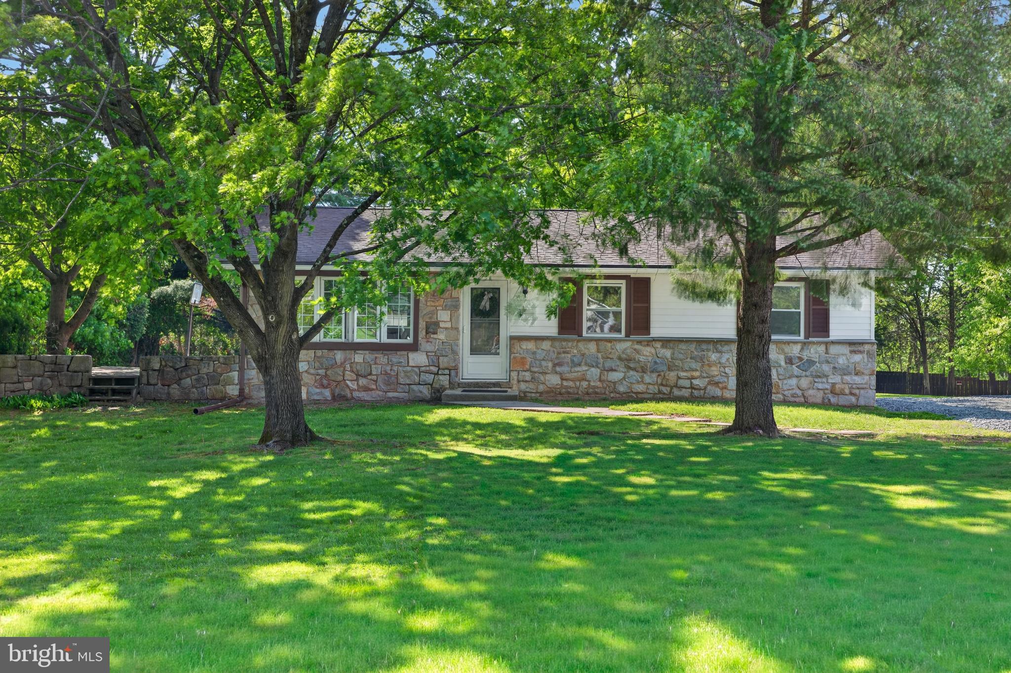 1180 Kepler Road Pottstown, PA 19464 - Photo 1 of 17 Gallery Image 1