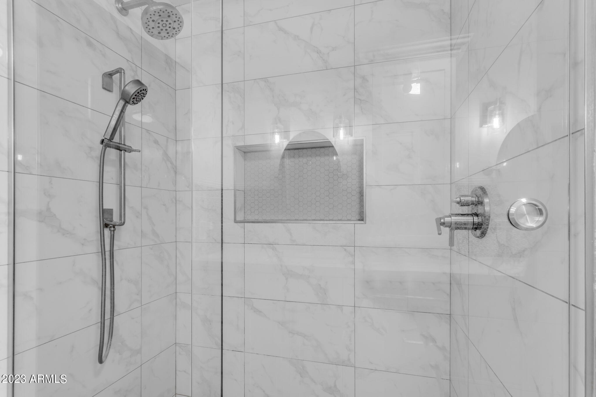 7013 North 10th Avenue Phoenix, AZ 85021 - Photo 21 of 40 25-web-or-mls-073_7013 N 10th Ave - Phoe