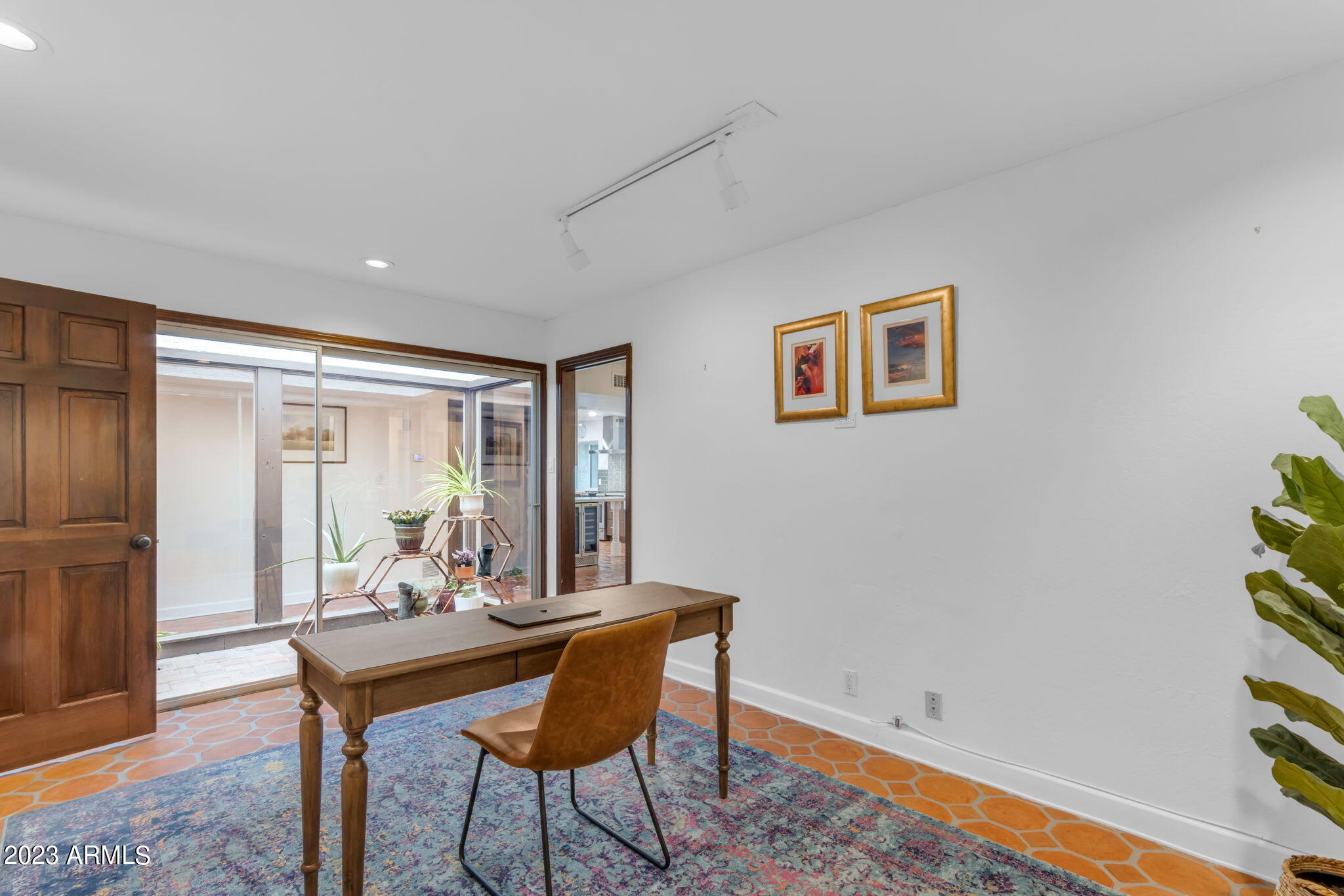 7013 North 10th Avenue Phoenix, AZ 85021 - Photo 25 of 40 29-web-or-mls-085_7013 N 10th Ave - Phoe