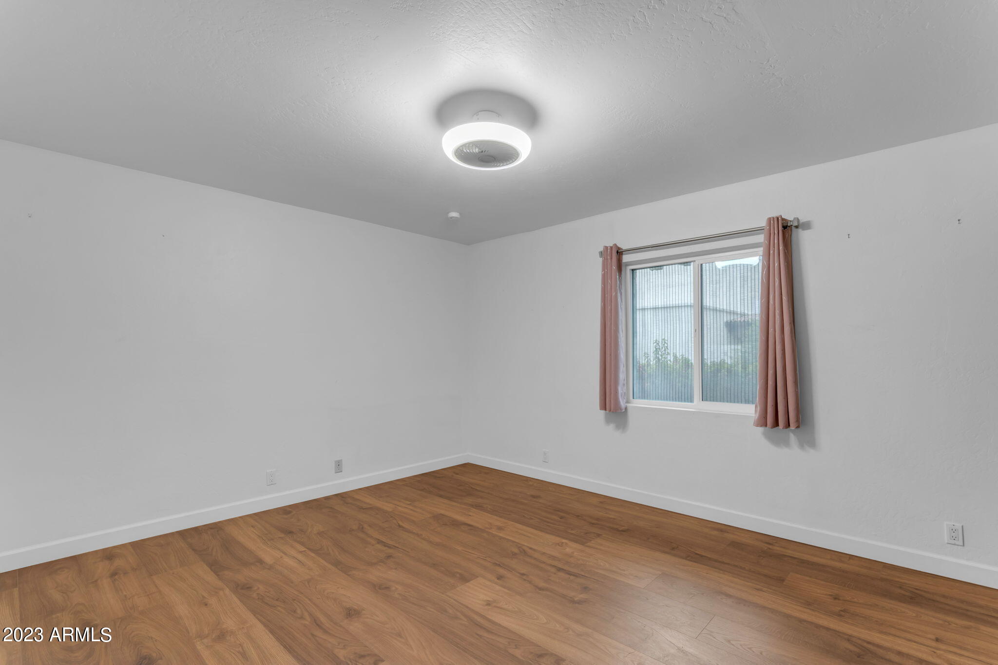 7013 North 10th Avenue Phoenix, AZ 85021 - Photo 31 of 40 36-web-or-mls-106_7013 N 10th Ave - Phoe