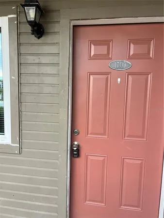 $1,875 | 10265 Gandy Boulevard North, Unit 1709, St. Petersburg, FL 33702