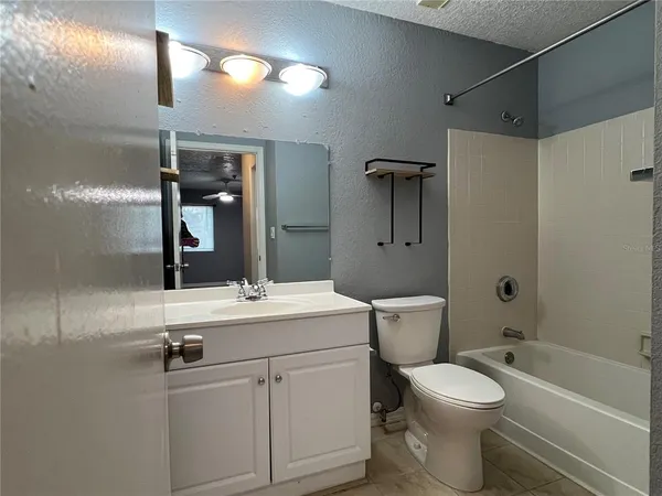 $1,875 | 10265 Gandy Boulevard North, Unit 1709, St. Petersburg, FL 33702