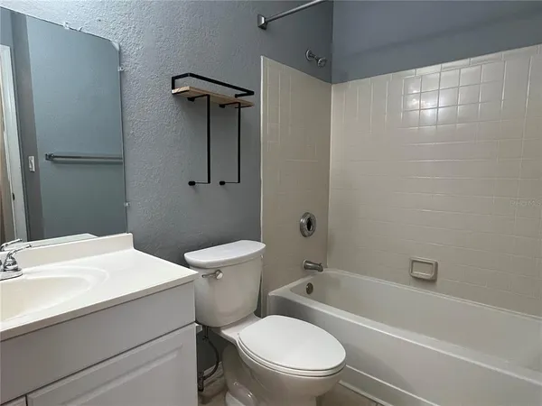 $1,875 | 10265 Gandy Boulevard North, Unit 1709, St. Petersburg, FL 33702