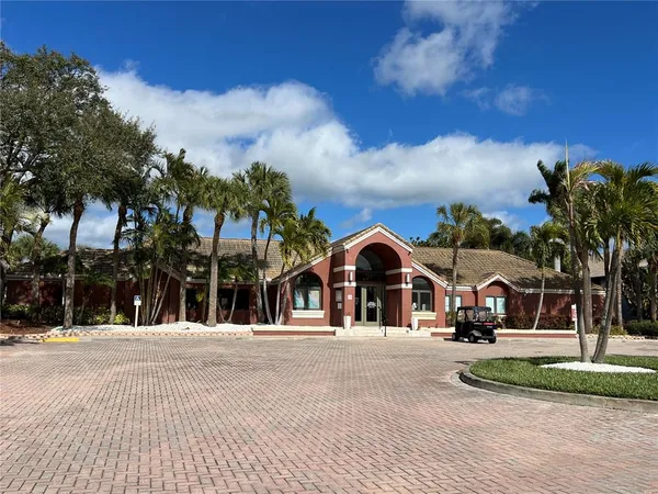 $1,875 | 10265 Gandy Boulevard North, Unit 1709, St. Petersburg, FL 33702