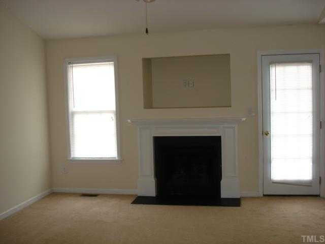 984 Campground Road Selma, NC 27576 - Photo 2 of 12 living rm