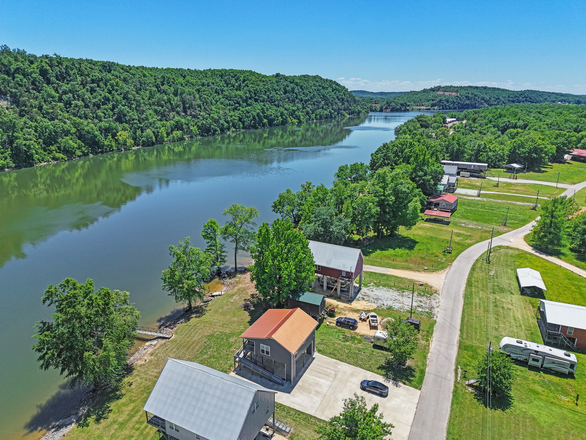 958 Pevahouse Camp Lane Decaturville, TN 38329 - Photo 23 of 32 an aerial view of a house having outdoor space