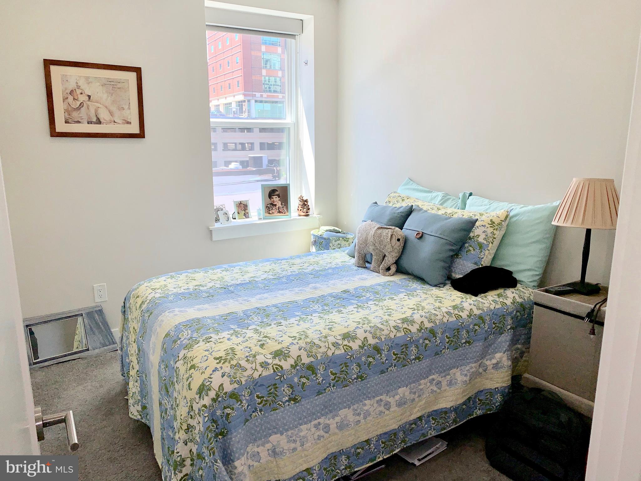 802 Sansom Street, Unit 403 Philadelphia, PA 19107 - Photo 16 of 19