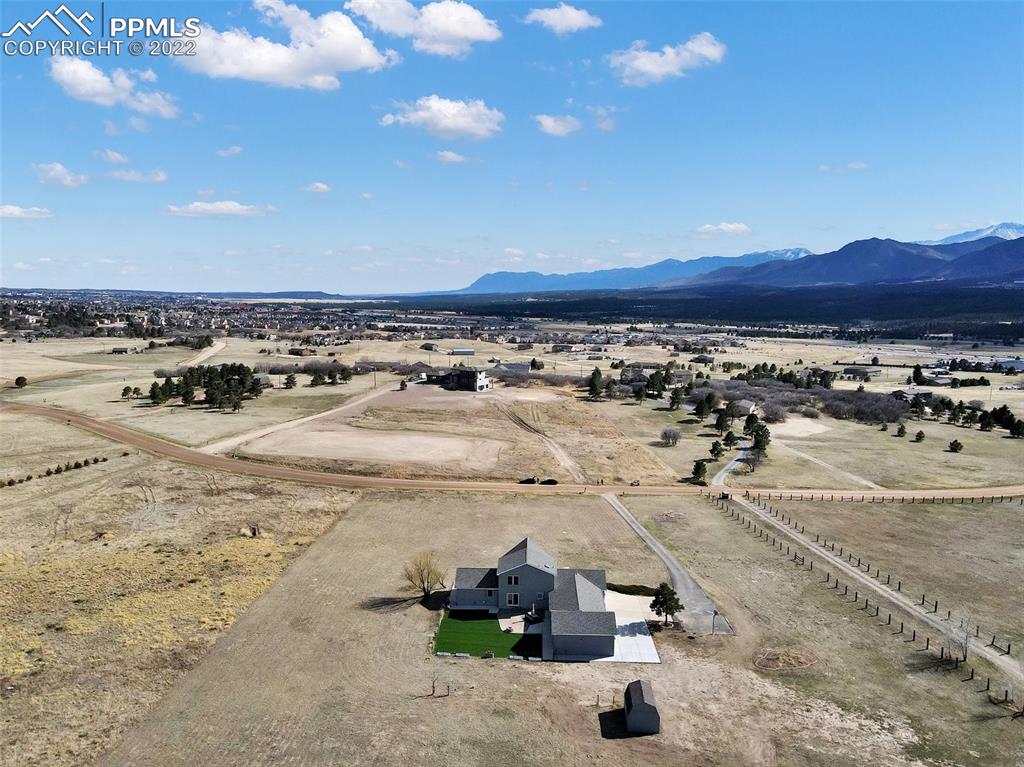 545 Struthers Loop Colorado Springs, CO 80921 - Photo 6 of 44