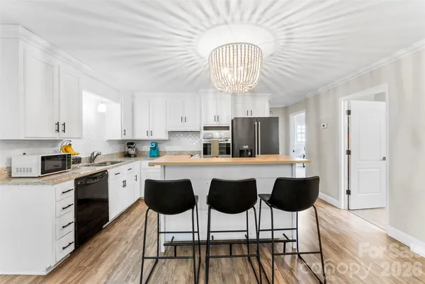 $355,000 | 8519 East Franklin Street, Mount Pleasant, NC 28124