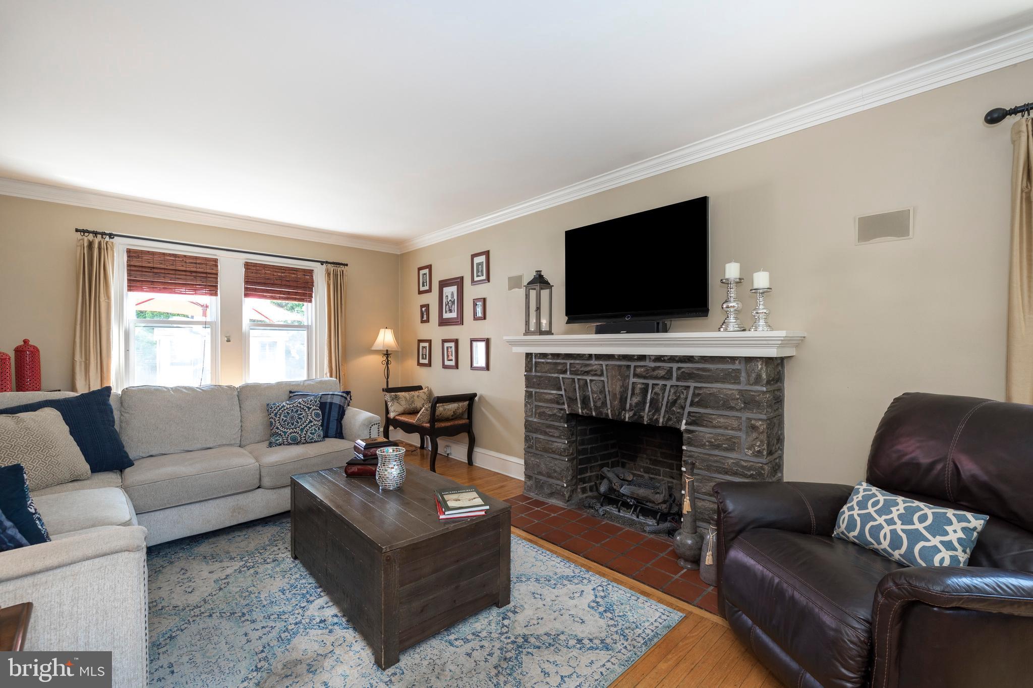 815 Earlington Road Havertown, PA 19083 - Photo 14 of 44