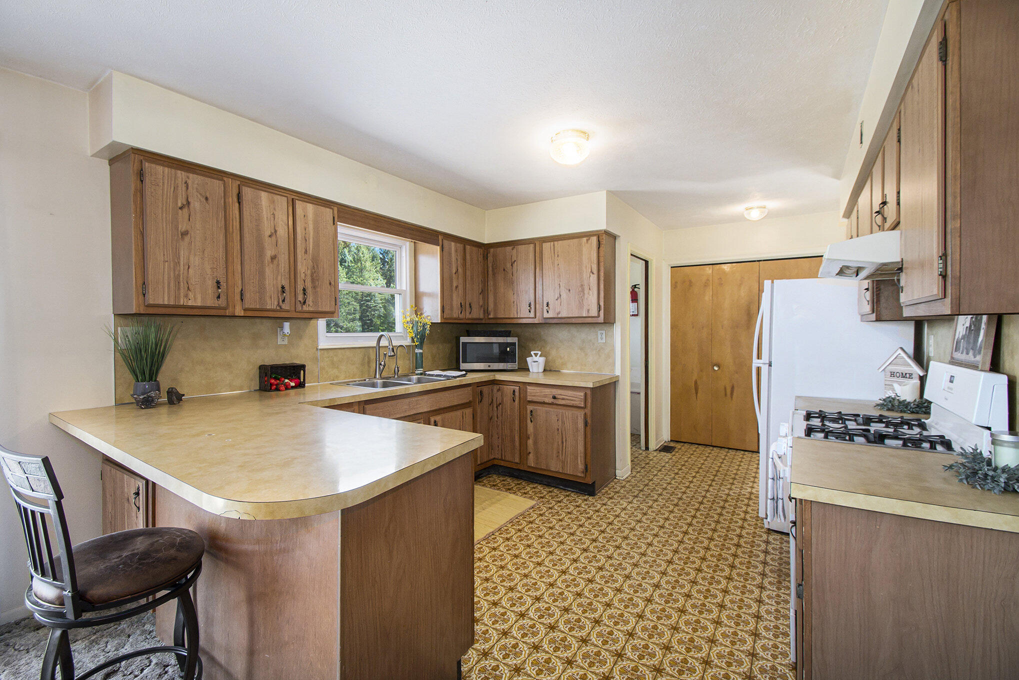 2014 Plains Road Leslie, MI 49251 - Photo 11 of 45 020_ndp3123