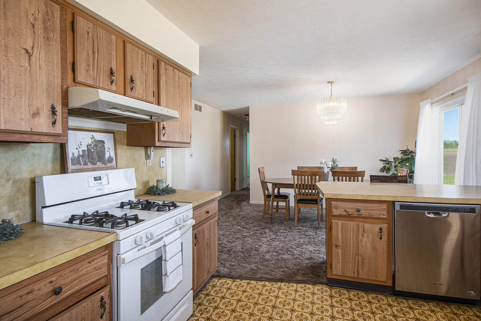 2014 Plains Road Leslie, MI 49251 - Photo 8 of 45 016_ndp3115