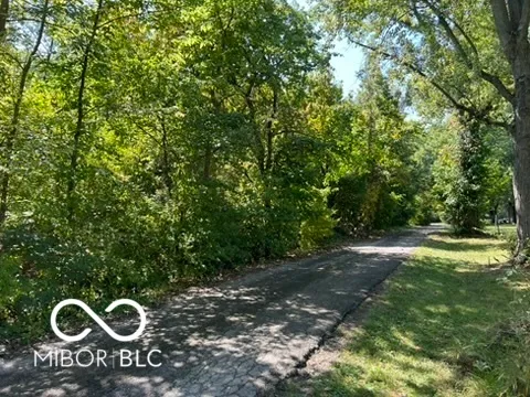 $20,000 | 2954 Sapphire Boulevard, Indianapolis, IN 46268