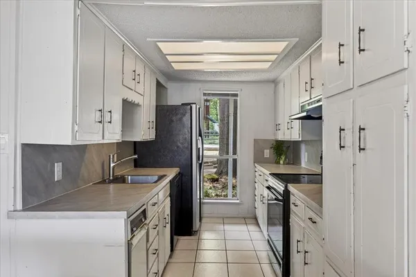 $245,000 | 1529 Oak Shore Drive, Tool, TX 75143