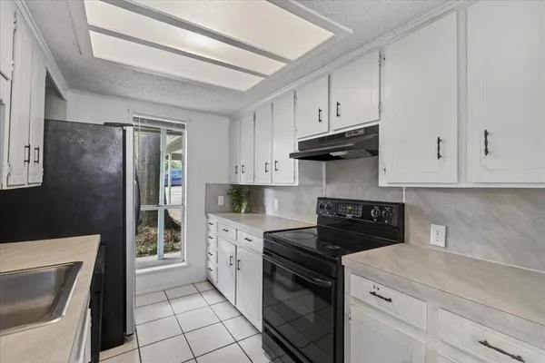 $245,000 | 1529 Oak Shore Drive, Tool, TX 75143