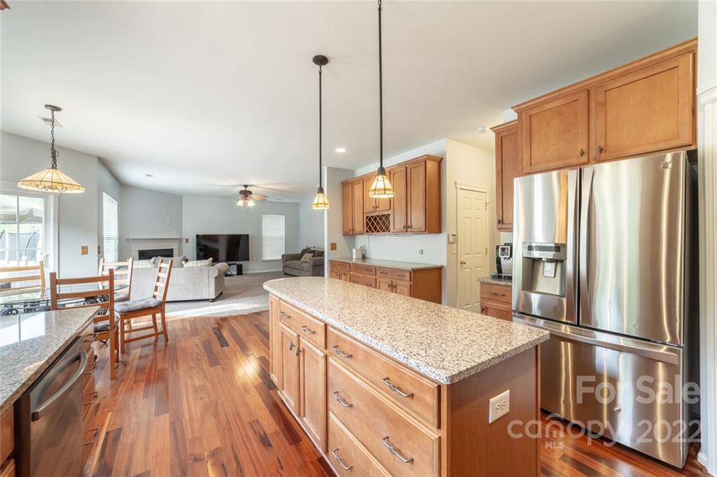 16023 Raptor Court Charlotte, NC 28278 - Photo 18 of 44 Gallery Image 18