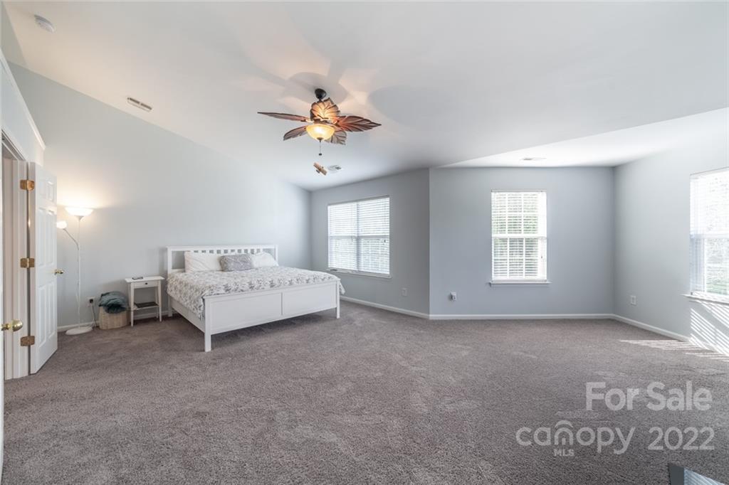 16023 Raptor Court Charlotte, NC 28278 - Photo 21 of 44 Gallery Image 21