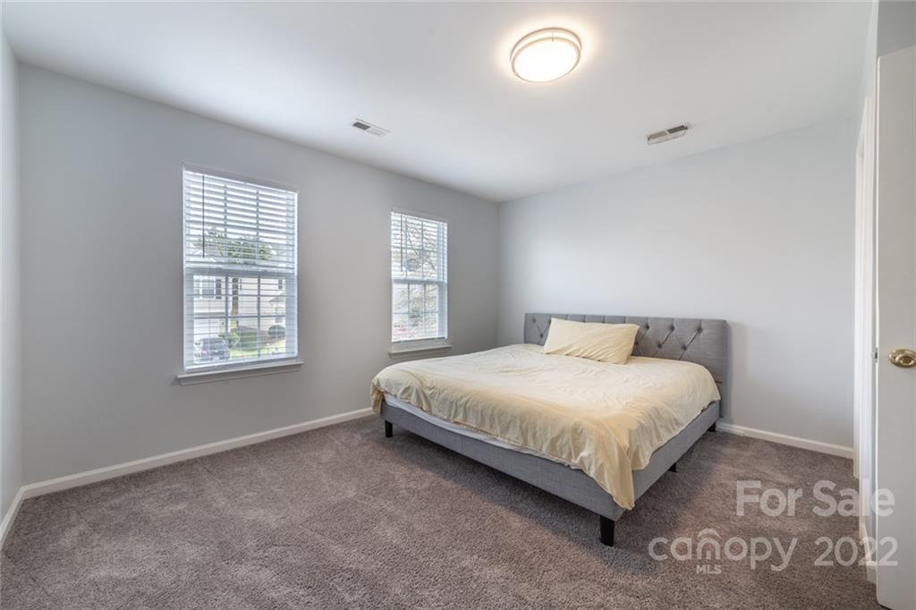 16023 Raptor Court Charlotte, NC 28278 - Photo 30 of 44 Gallery Image 30