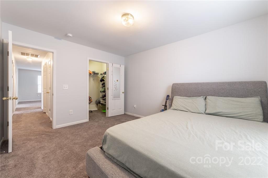 16023 Raptor Court Charlotte, NC 28278 - Photo 34 of 44 Gallery Image 34