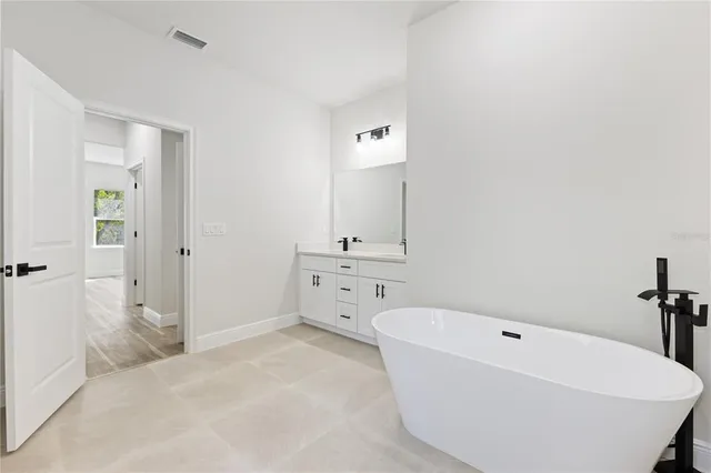 $2,200 | 706 Marion Oaks Manor, Ocala, FL 34473