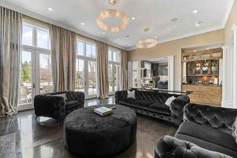 $3,399,000 | 1755 Sunnyside Avenue, Highland Park, IL 60035
