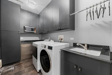 $3,399,000 | 1755 Sunnyside Avenue, Highland Park, IL 60035