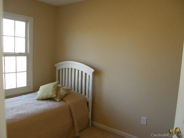 444 Marterdan Ridge Marion, NC 28752 - Photo 11 of 13 Gallery Image 11