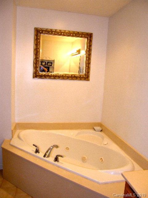 444 Marterdan Ridge Marion, NC 28752 - Photo 9 of 13 Gallery Image 9