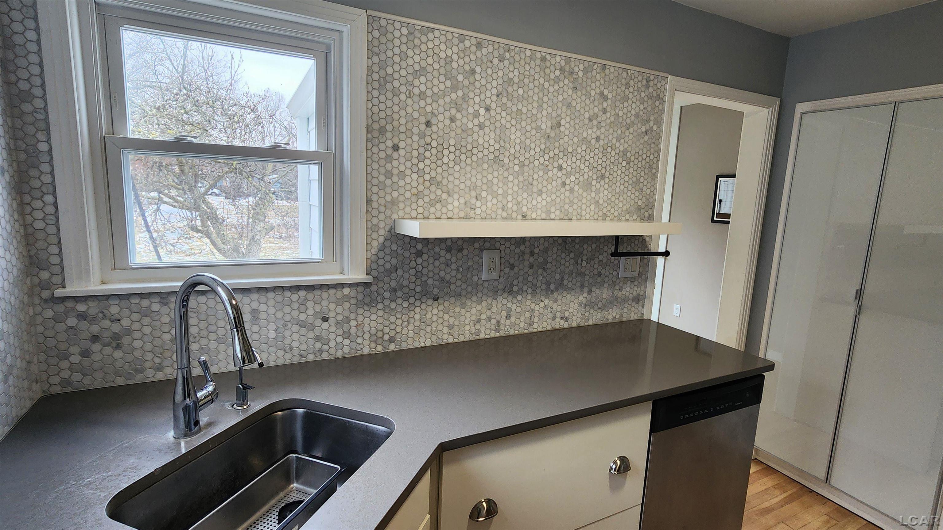 7565 Marshall Road Dexter, MI 48130 - Photo 7 of 61 50131566-332dad00-d142-4005-8931-c34829217ab8.JPG