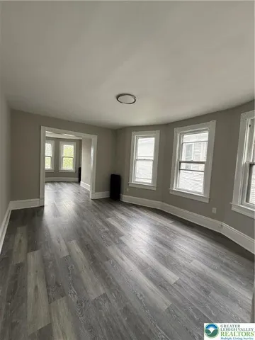 $950 | 81 Dana Street, Unit 2, Wilkes Barre, PA 18702