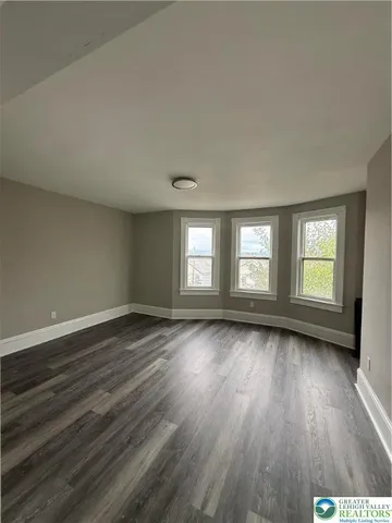 $950 | 81 Dana Street, Unit 2, Wilkes Barre, PA 18702