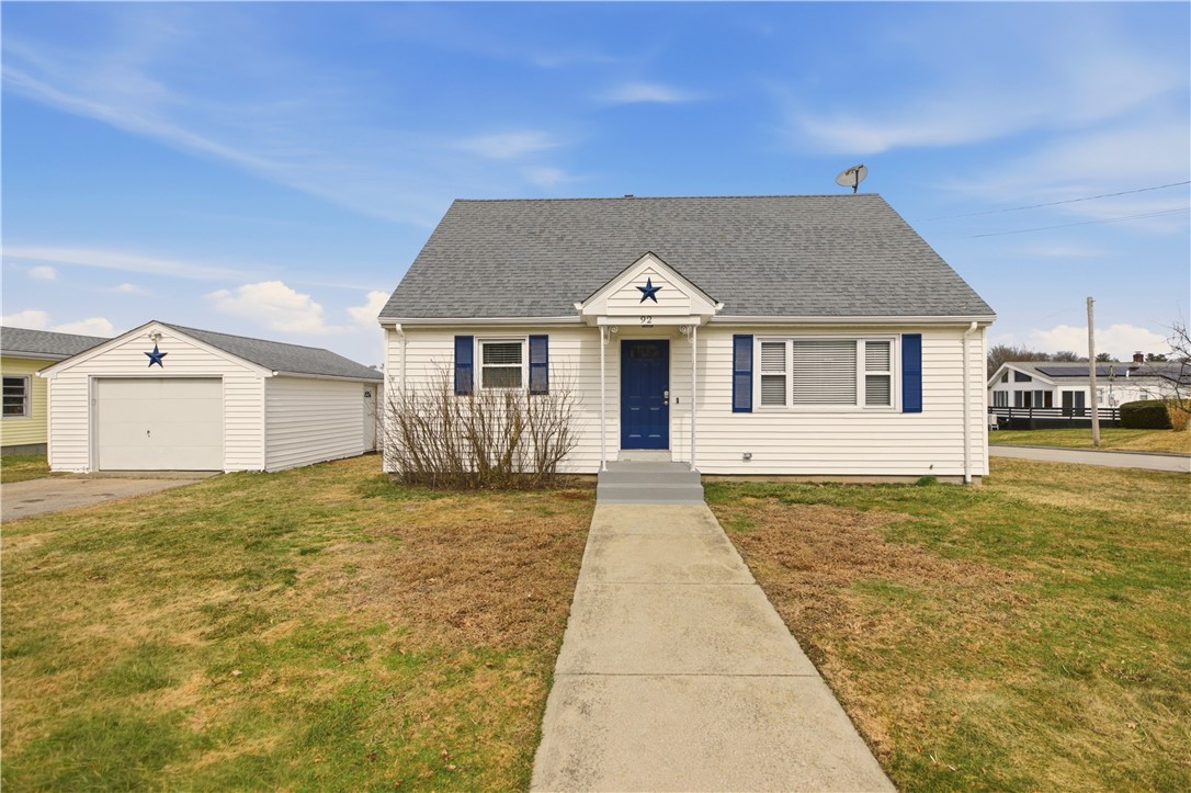 92 Bracket Avenue Tiverton, RI 02878 - Photo 2 of 48