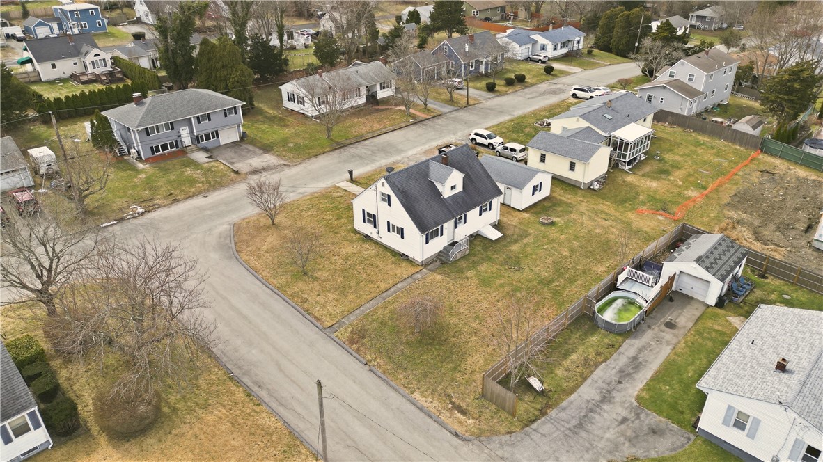 92 Bracket Avenue Tiverton, RI 02878 - Photo 38 of 48