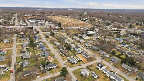 $579,000 | 92 Bracket Avenue, Tiverton, RI 02878