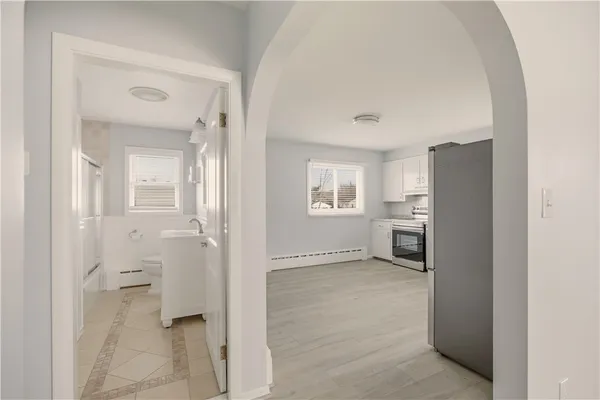 $579,000 | 92 Bracket Avenue, Tiverton, RI 02878