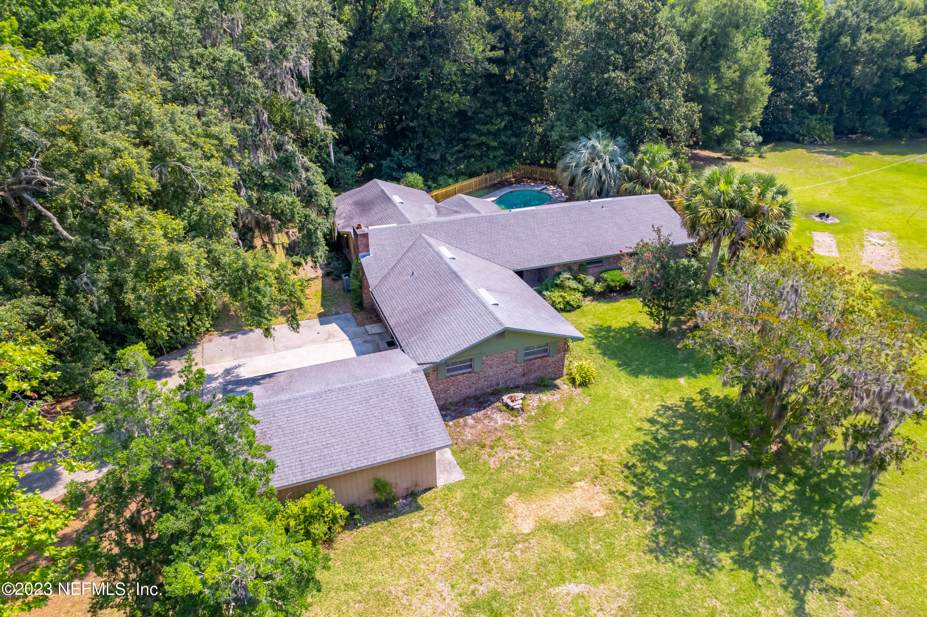 325 Holly Knowe Road Fleming Island, FL 32003 - Photo 4 of 57 325 HOLLY KNOWE RD-42