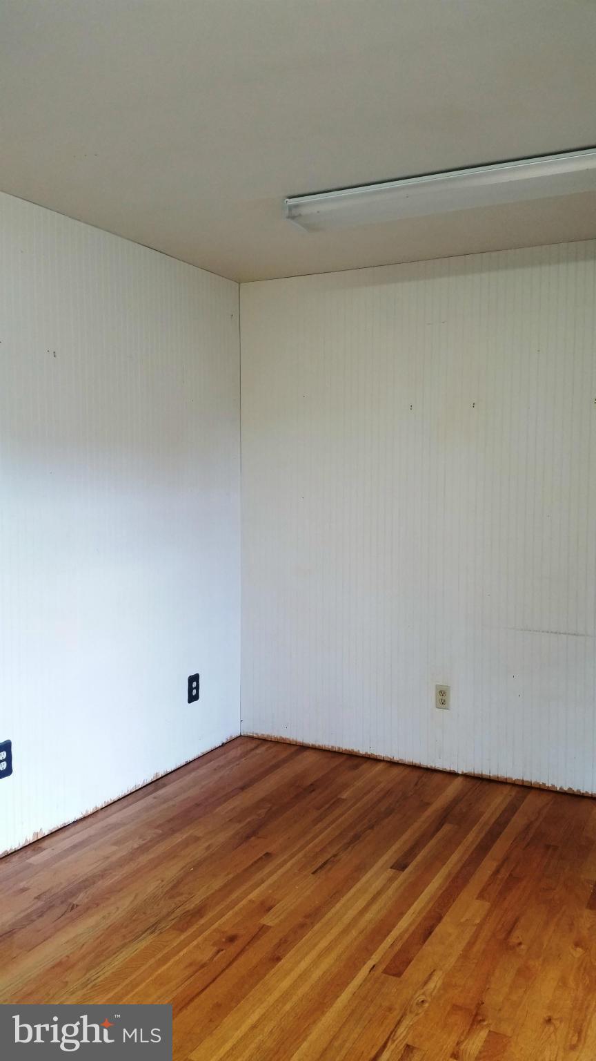 2800 Partlow Road Beaverdam, VA 23015 - Photo 20 of 27 Bedroom