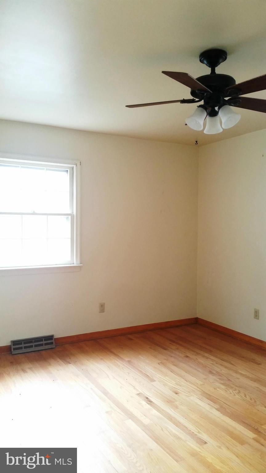 2800 Partlow Road Beaverdam, VA 23015 - Photo 21 of 27 Bedroom
