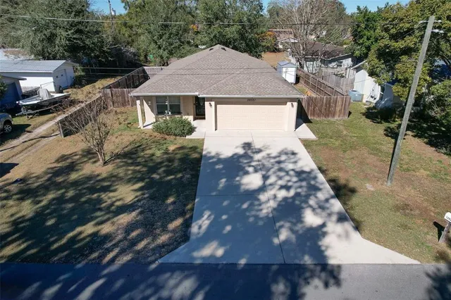 $329,900 | 38021 10th Avenue, Zephyrhills, FL 33542