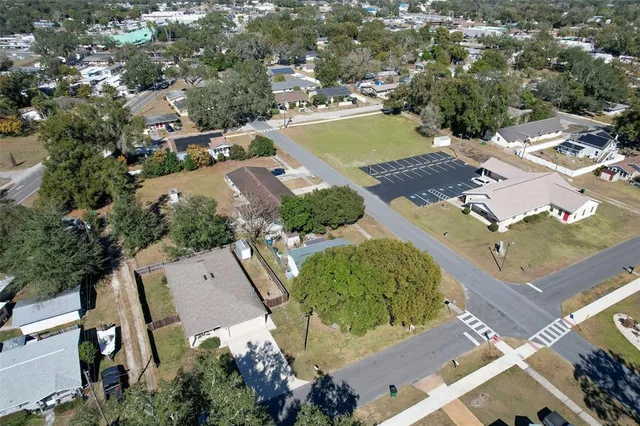 $329,900 | 38021 10th Avenue, Zephyrhills, FL 33542