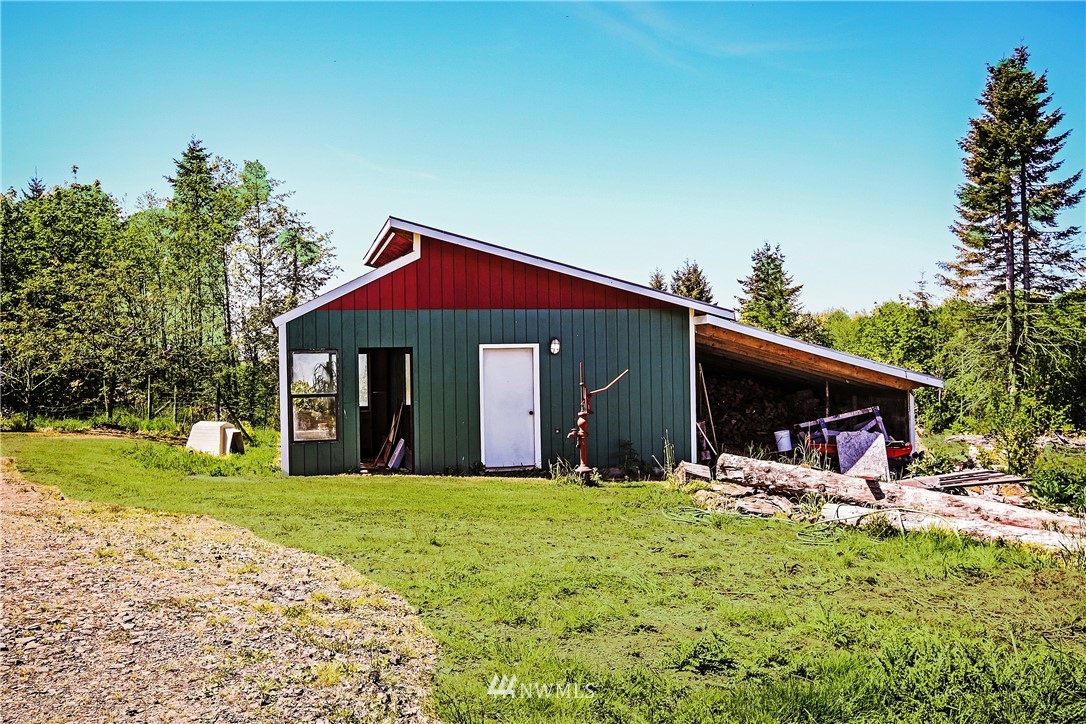 212 Halsea Road Chehalis, WA 98532 - Photo 4 of 25
