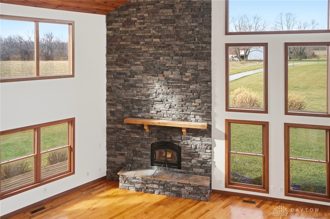 2471 Lower Bellbrook Road Spring Valley, OH 45370 - Photo 13 of 62