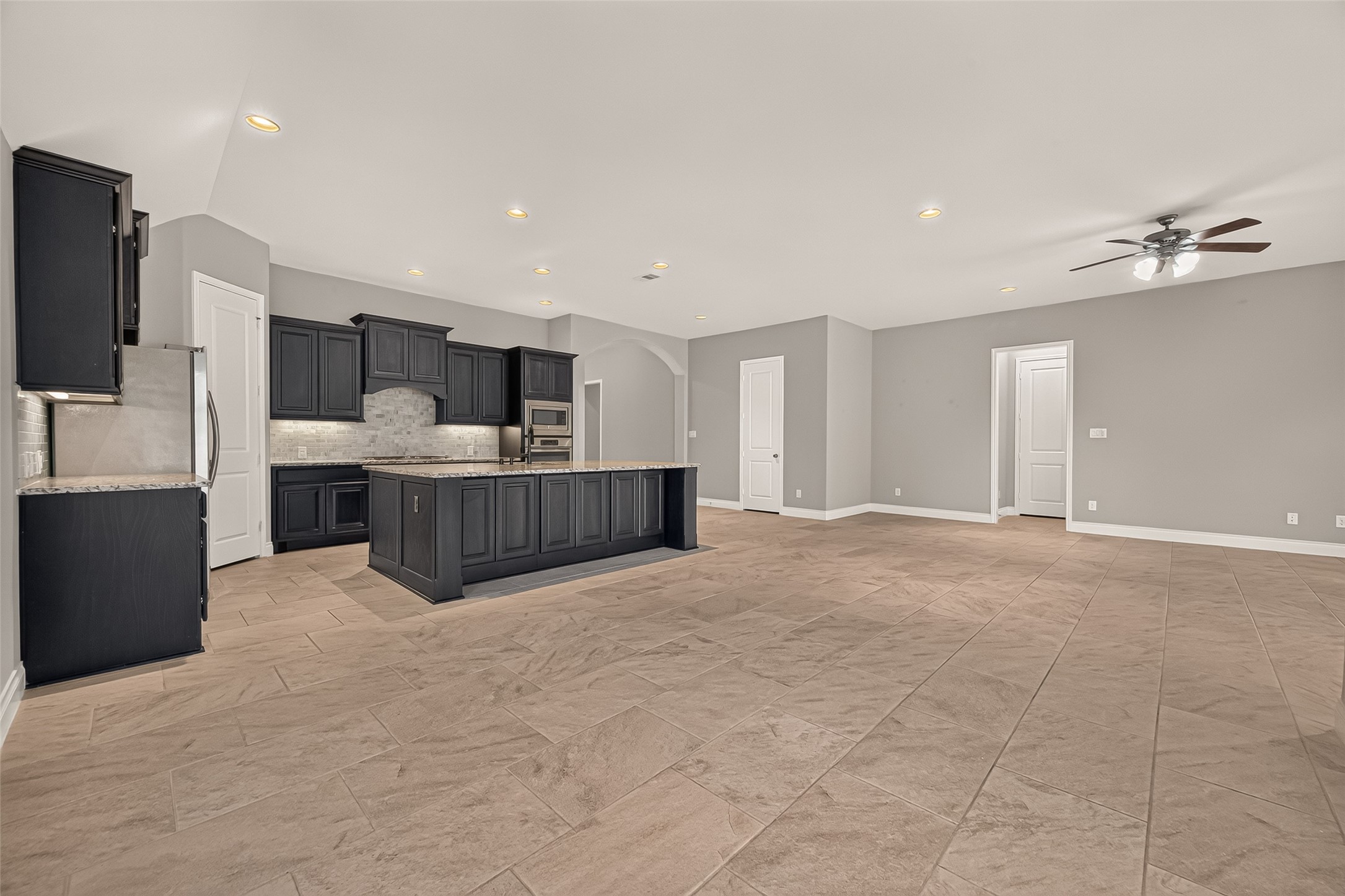 27124 Holtwood Grove Road Magnolia, TX 77354 - Photo 7 of 34