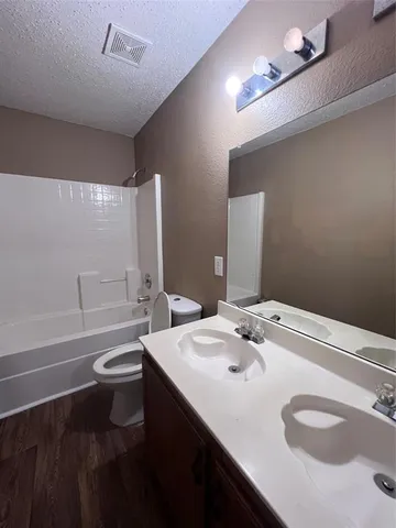 $3,000 | 512 Magdalen Avenue, Fort Worth, TX 76036