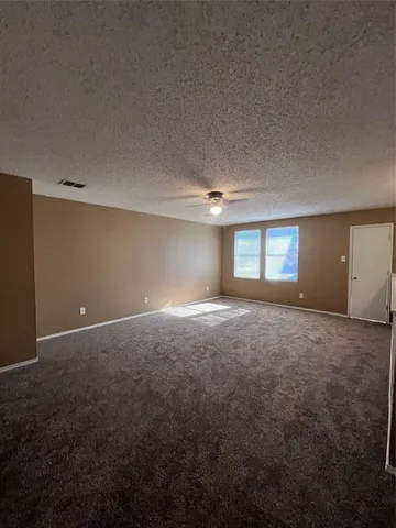 $3,000 | 512 Magdalen Avenue, Fort Worth, TX 76036