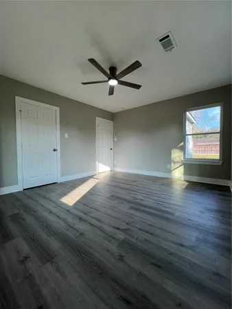 $390,000 | 723 North Meyer Street, Sealy, TX 77474