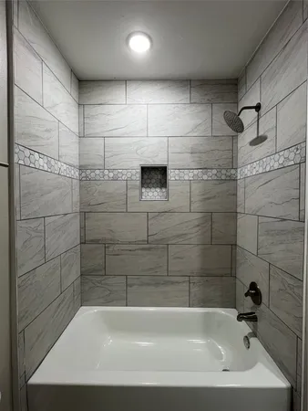 $390,000 | 723 North Meyer Street, Sealy, TX 77474