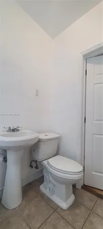 $1,650 | 1322 Southwest 7th Street, Unit 7, Miami, FL 33135